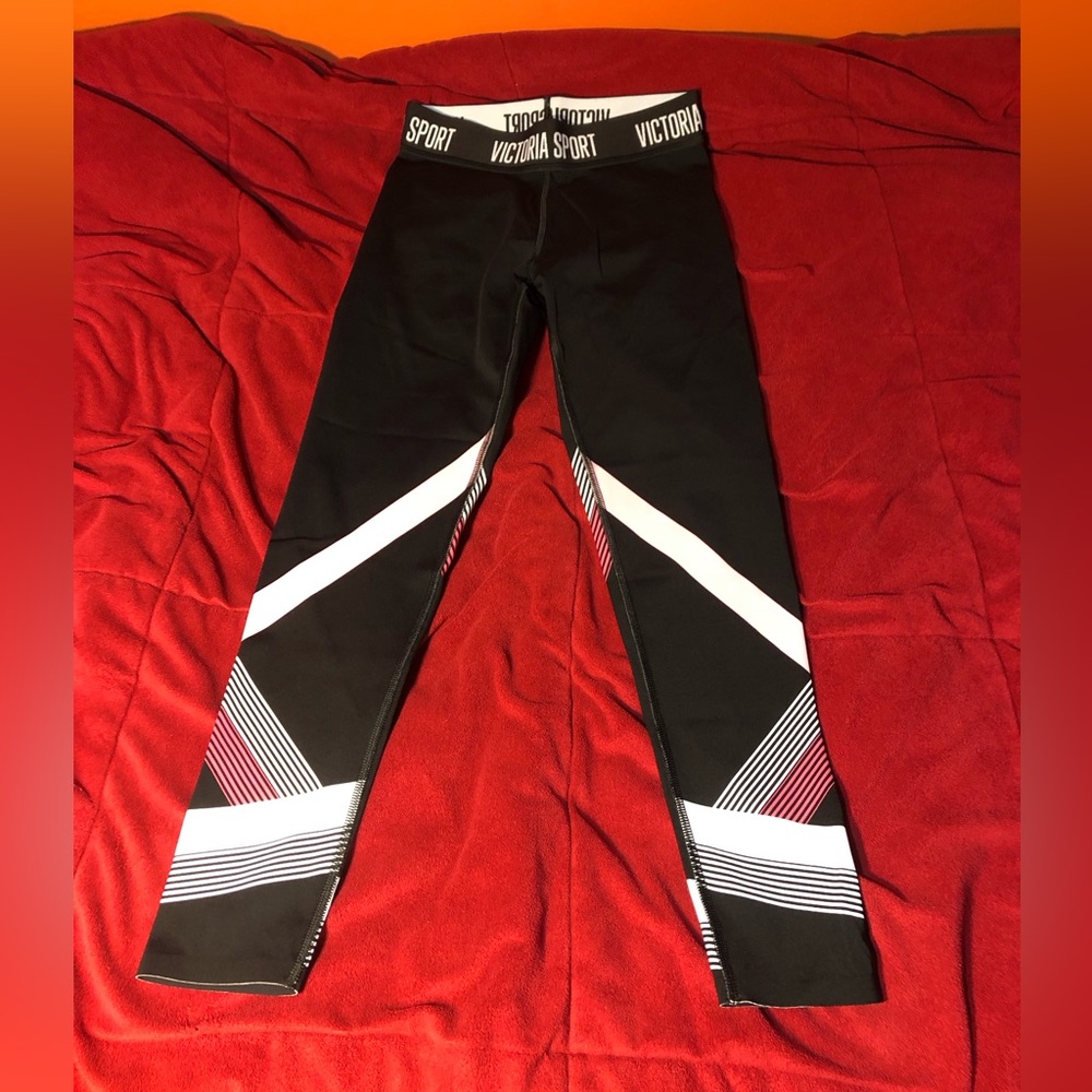 🔴 Women’s Victoria Secret Sport Leggings